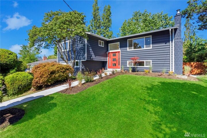 Property Photo: 22703 39th Ave W WA 98043