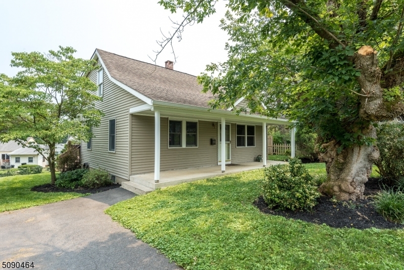 Property Photo:  173 N Riverview Rd  NJ 08865 