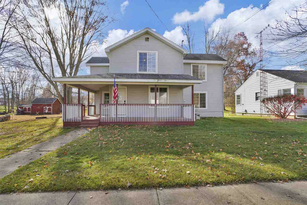 Property Photo:  221 Michigan St  MI 49230 