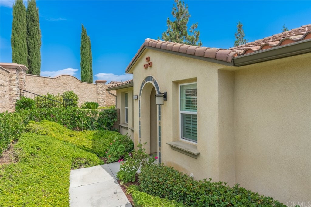 Property Photo:  4106 Villa Pasado  CA 92886 