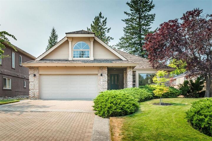 238 Magic Drive  Kelowna BC V1V 1N2 photo