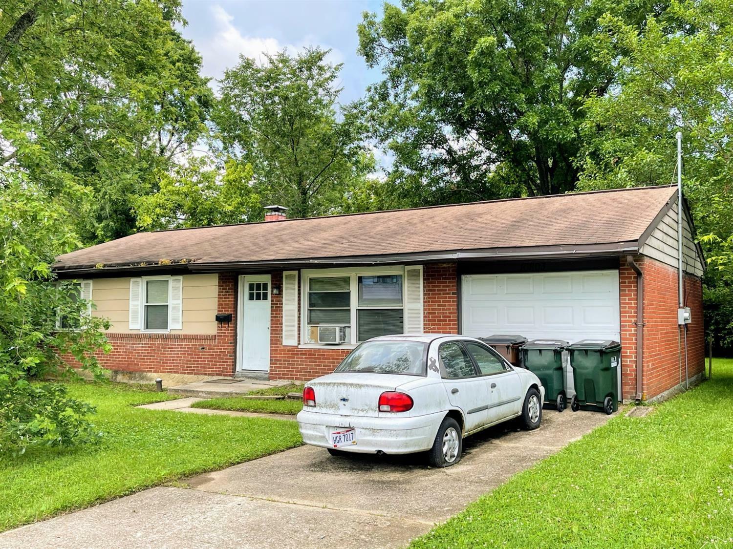 Property Photo:  10803 Maplehill Dr  OH 45240 