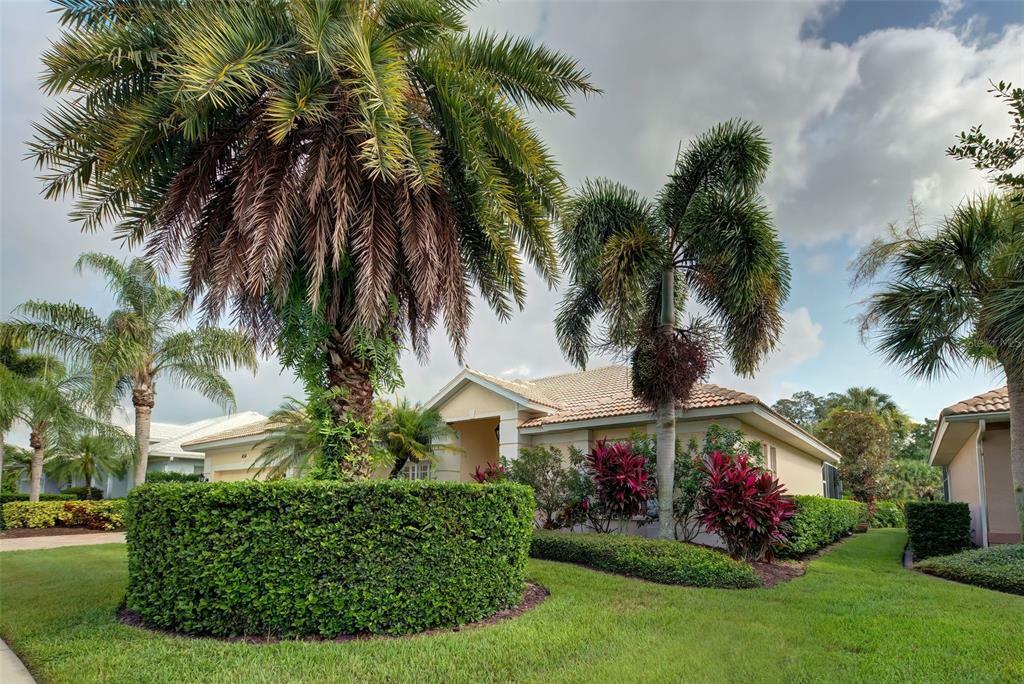 Property Photo:  454 Otter Creek Drive  FL 34292 