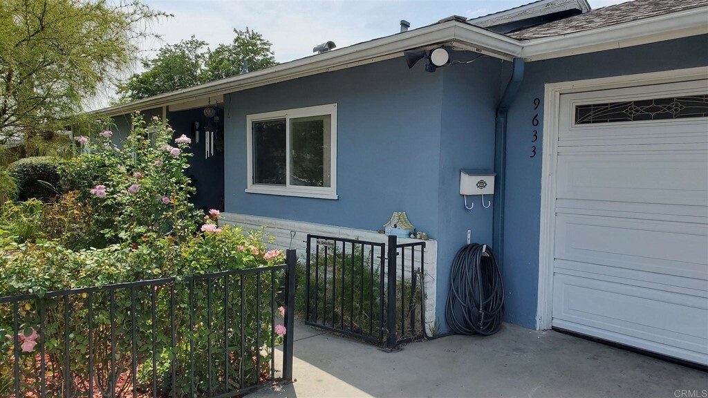 Property Photo:  9633 Abbeyfield Rd  CA 92071 