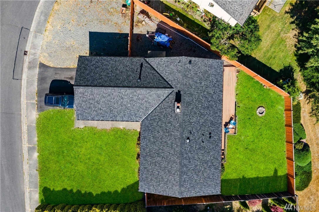 Property Photo: 2418 SW 306th Place WA 98023