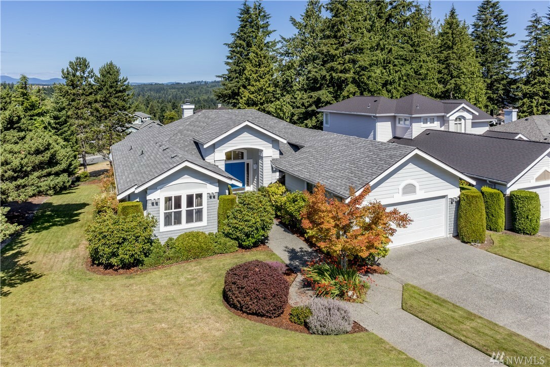 Property Photo: 13 Sea Vista Place WA 98365