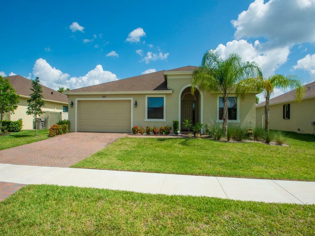 Property Photo:  10117 W Verona Circle  FL 32966 