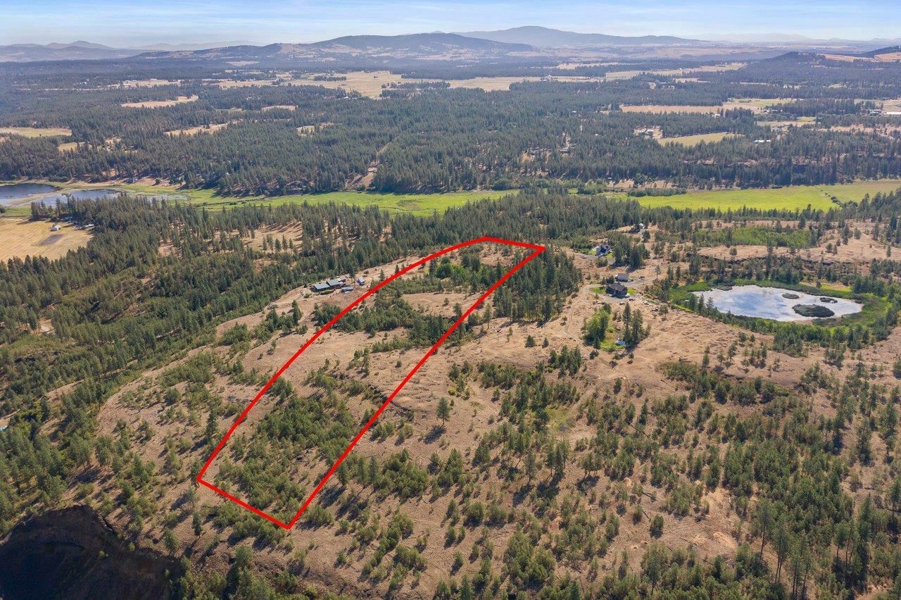 Property Photo:  11314 S Scribner Rd  WA 99004 