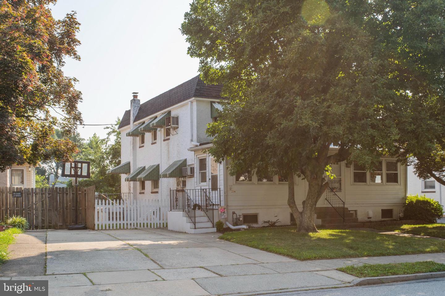 Property Photo: 236 Derwood Drive PA 19094