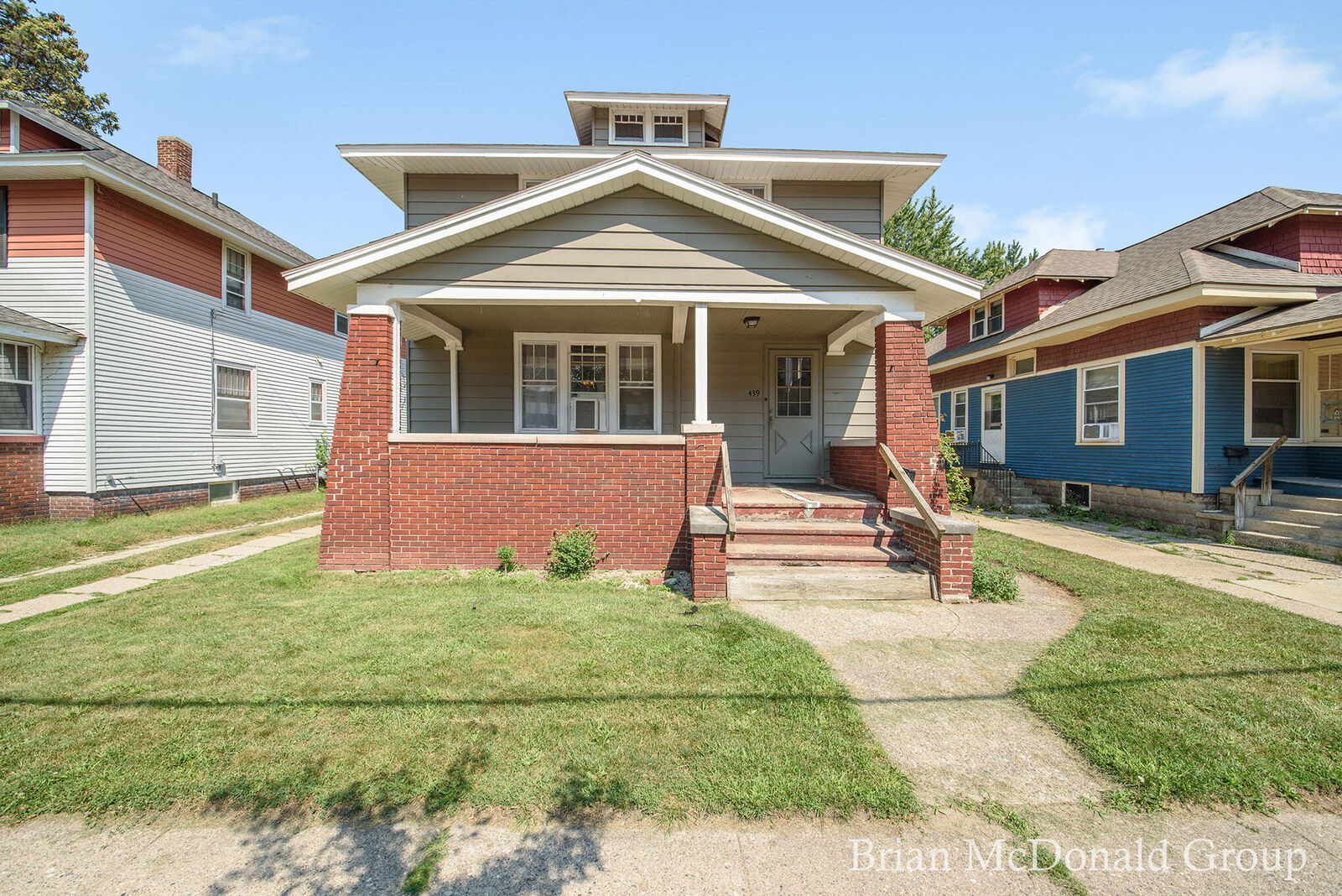 Property Photo: 439 Central Avenue MI 49423