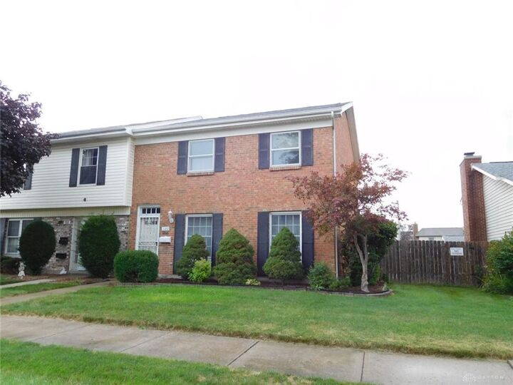 120 W Van Lake Drive  Vandalia OH 45377 photo