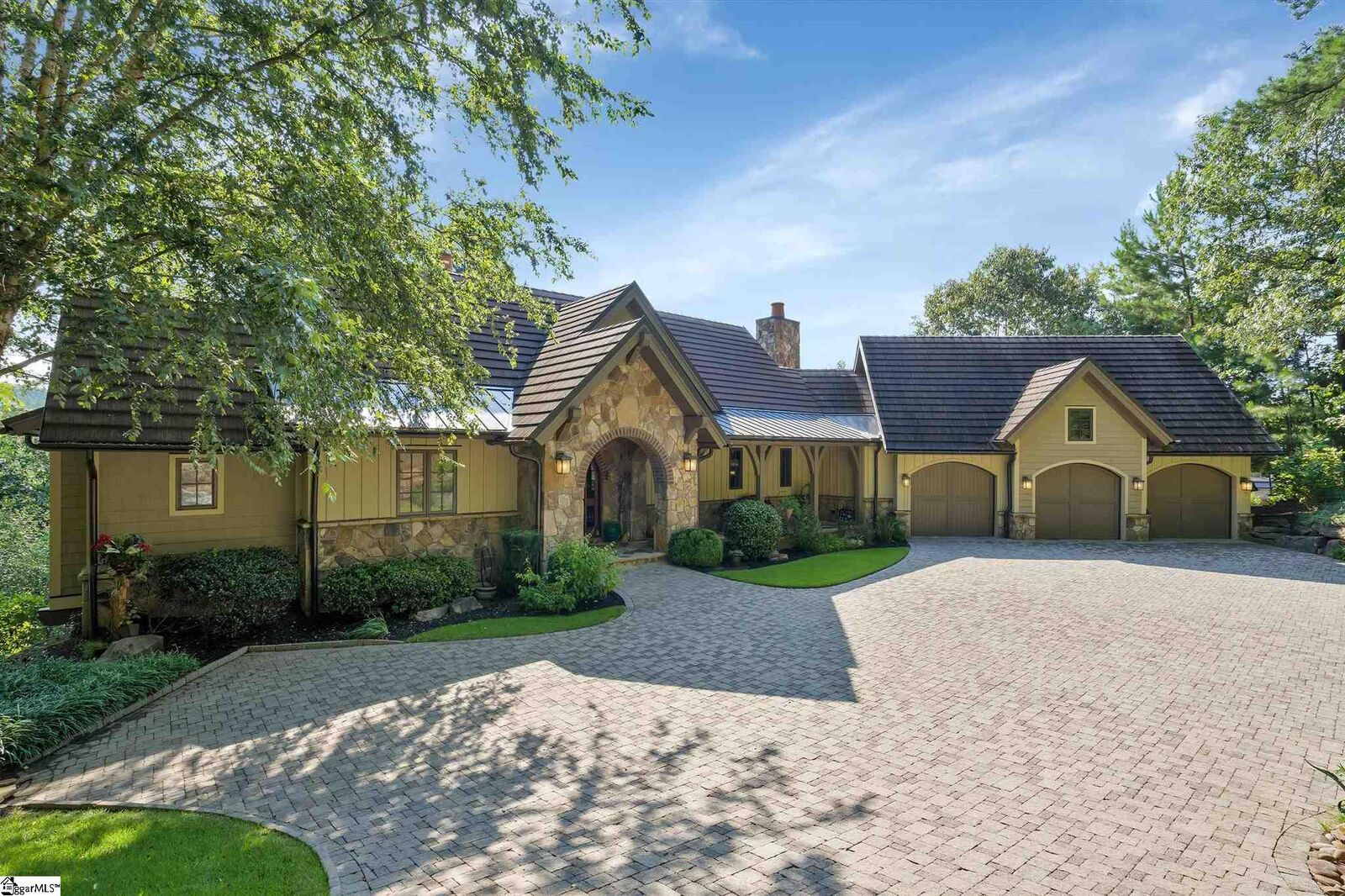 Property Photo:  215 Long Ridge Road  SC 29685 