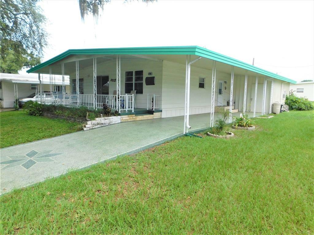 Property Photo:  37218 Lakewood Drive  FL 33542 