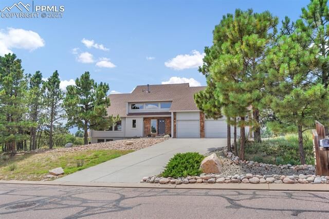 Property Photo:  1523 Oak Hills Drive  CO 80919 