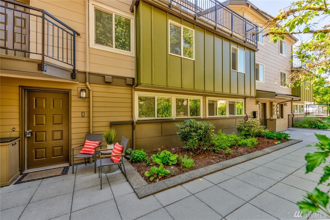 Property Photo:  15827 NE Leary Way B107  WA 98052 