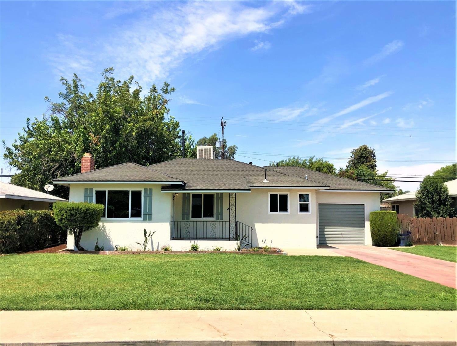 Property Photo:  3345 E Princeton Avenue  CA 93703 