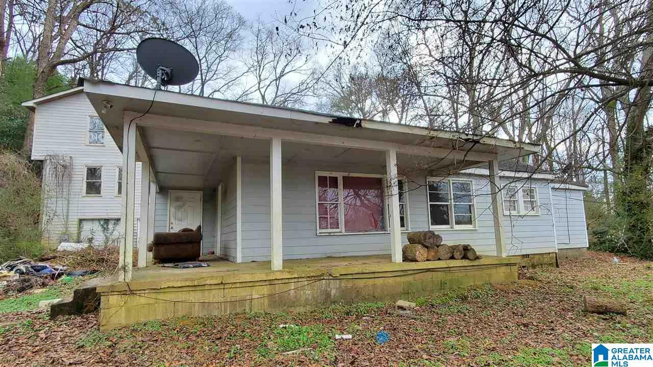 Property Photo:  216 Parker Boulevard  AL 36277 