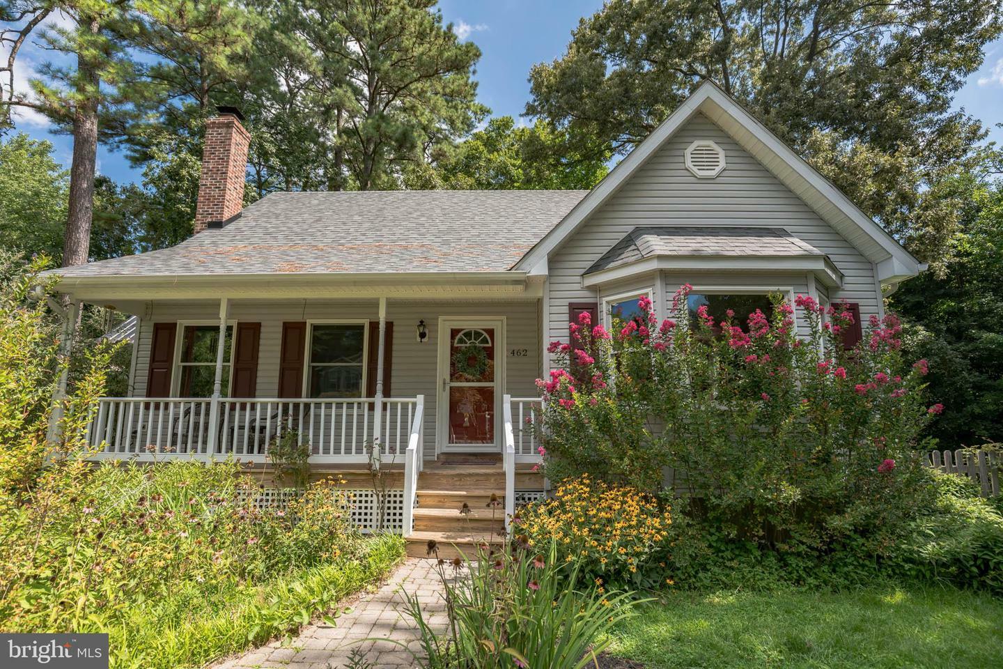 Property Photo:  462 Chestnut Drive  MD 20657 