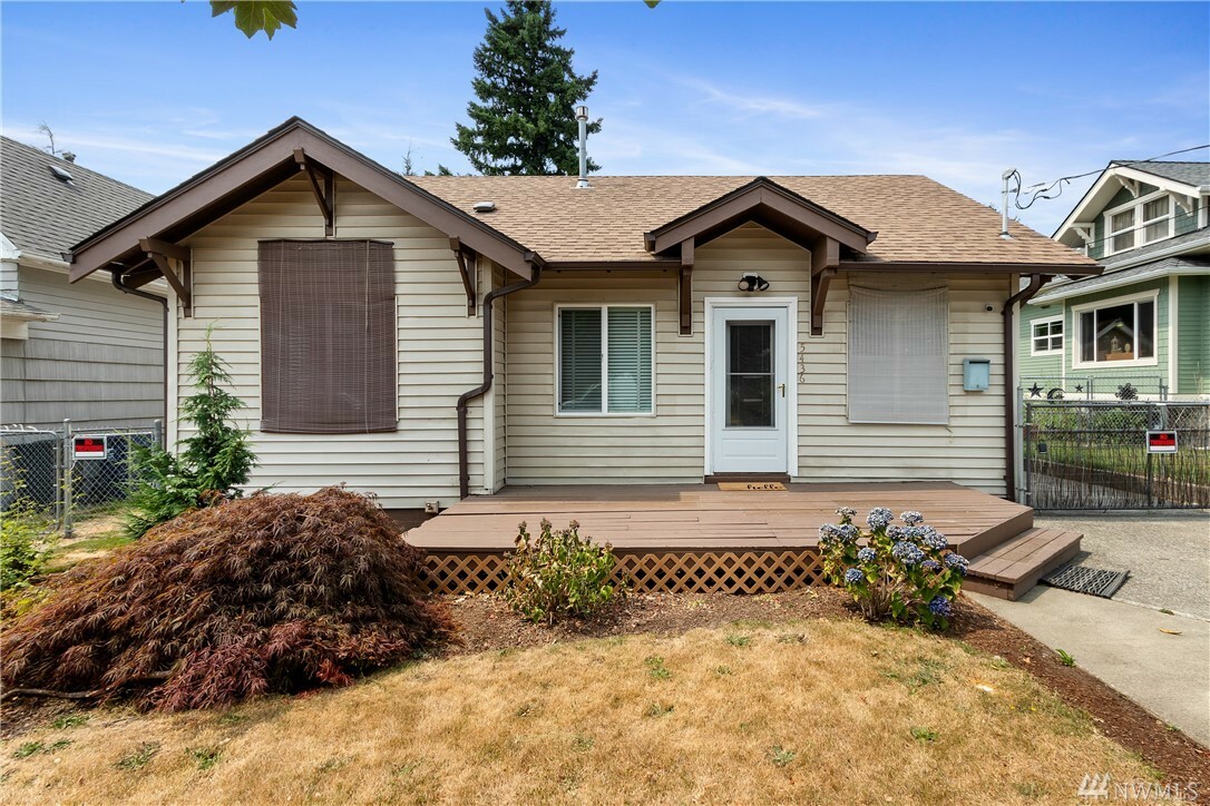 Property Photo:  5436 S Thompson Ave  WA 98408 