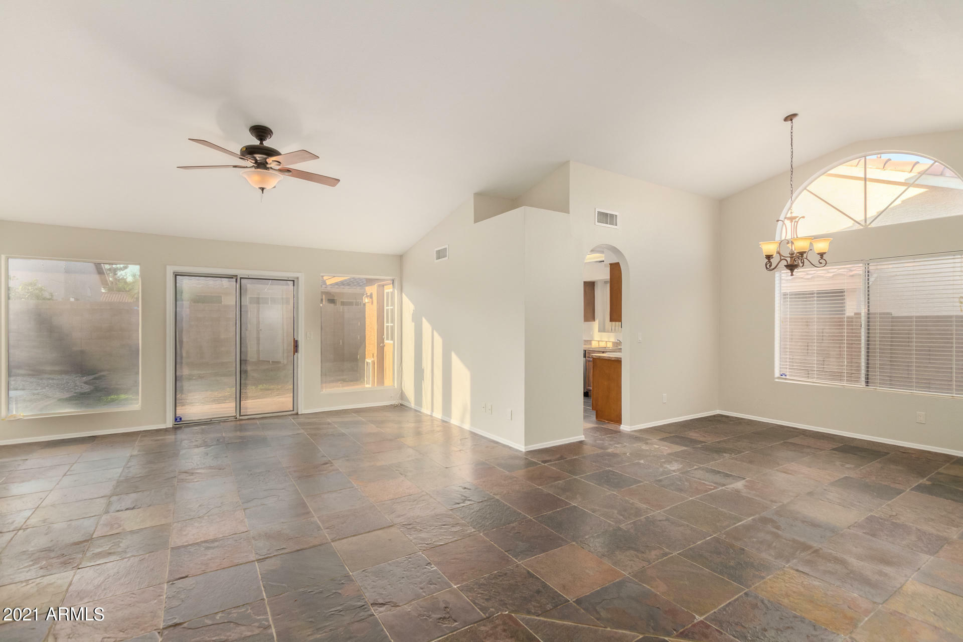 Property Photo:  4302 E Tanglewood Drive  AZ 85048 