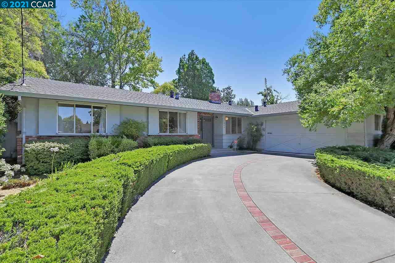 Property Photo: 472 Fenway Dr CA 94598