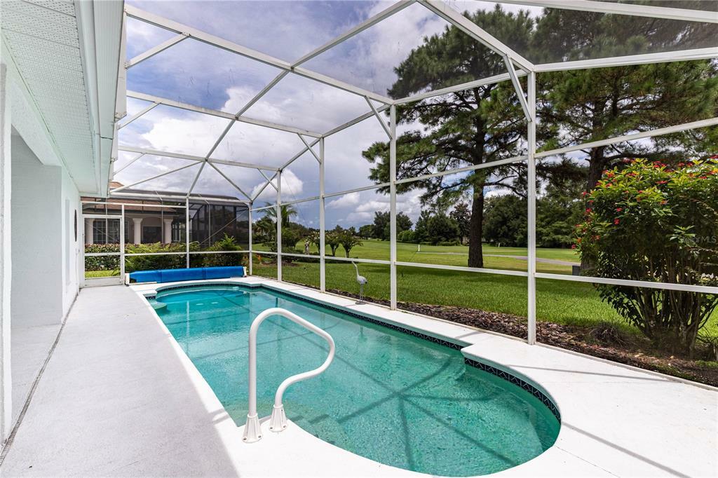 Property Photo:  1530 Edgewater Drive  FL 32757 