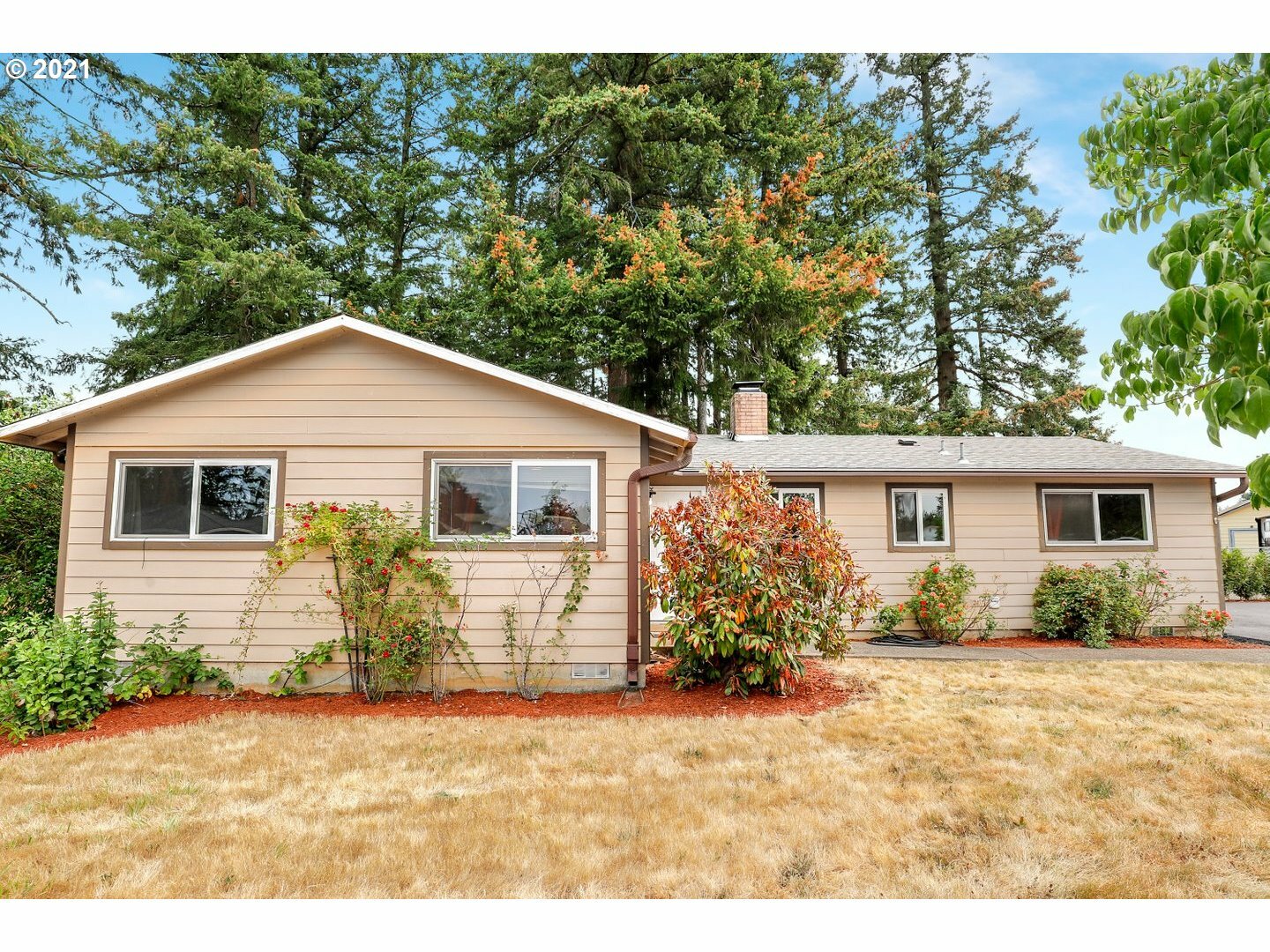 Property Photo:  17910 S Fir Cone Ct  OR 97045 