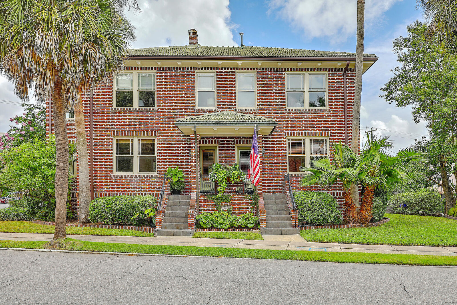 Property Photo:  150 S Battery Street A  SC 29401 