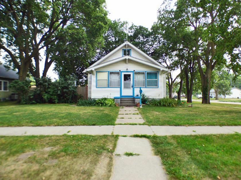 Property Photo:  2021 7th Street  NE 68601 