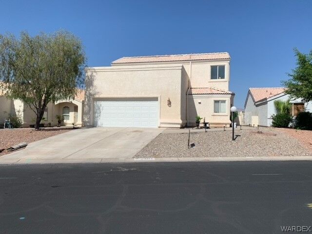 Property Photo: 2362 Acoma Drive AZ 86442