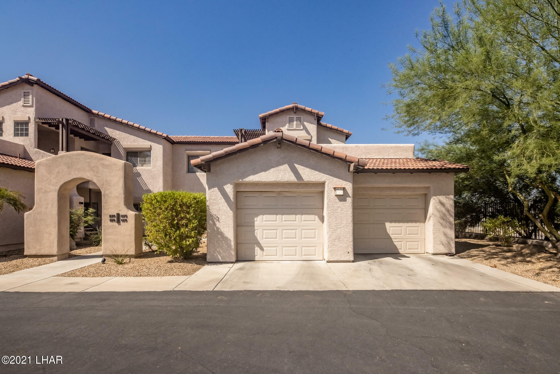 Property Photo:  2212 N Kiowa Blvd 129  AZ 86403 