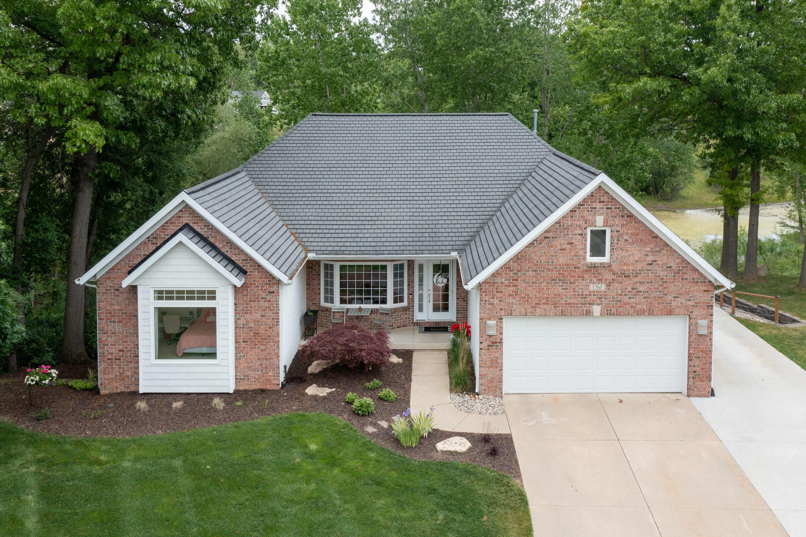 Property Photo:  1765 Corbin Court SW  MI 49519 