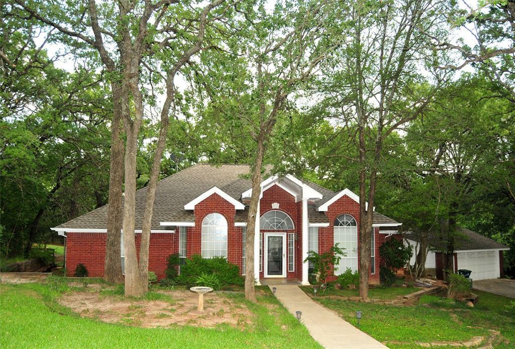 Property Photo:  114 Juniper Court  TX 76087 