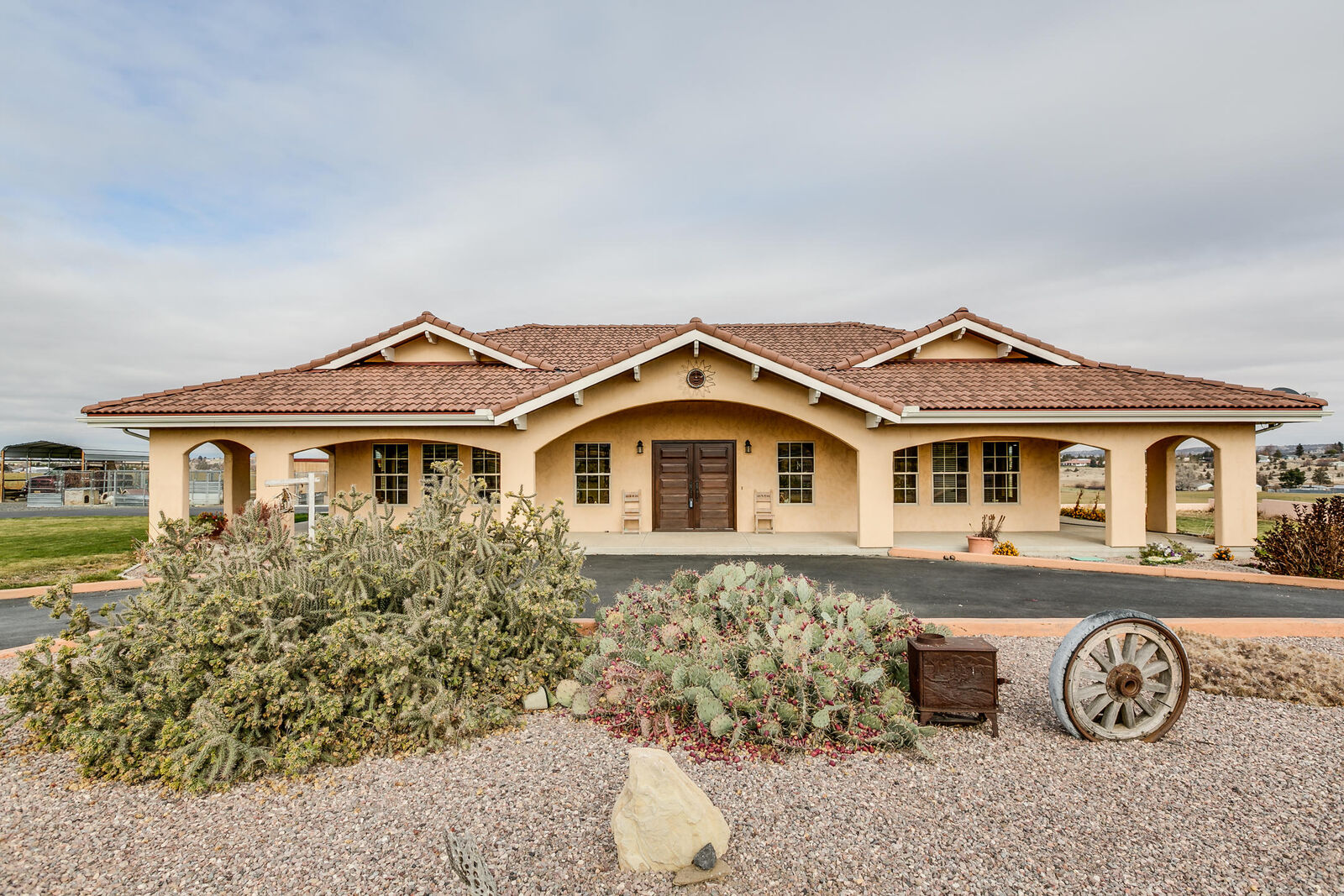 Property Photo:  382-286 SW Dover Lane  OR 97741 