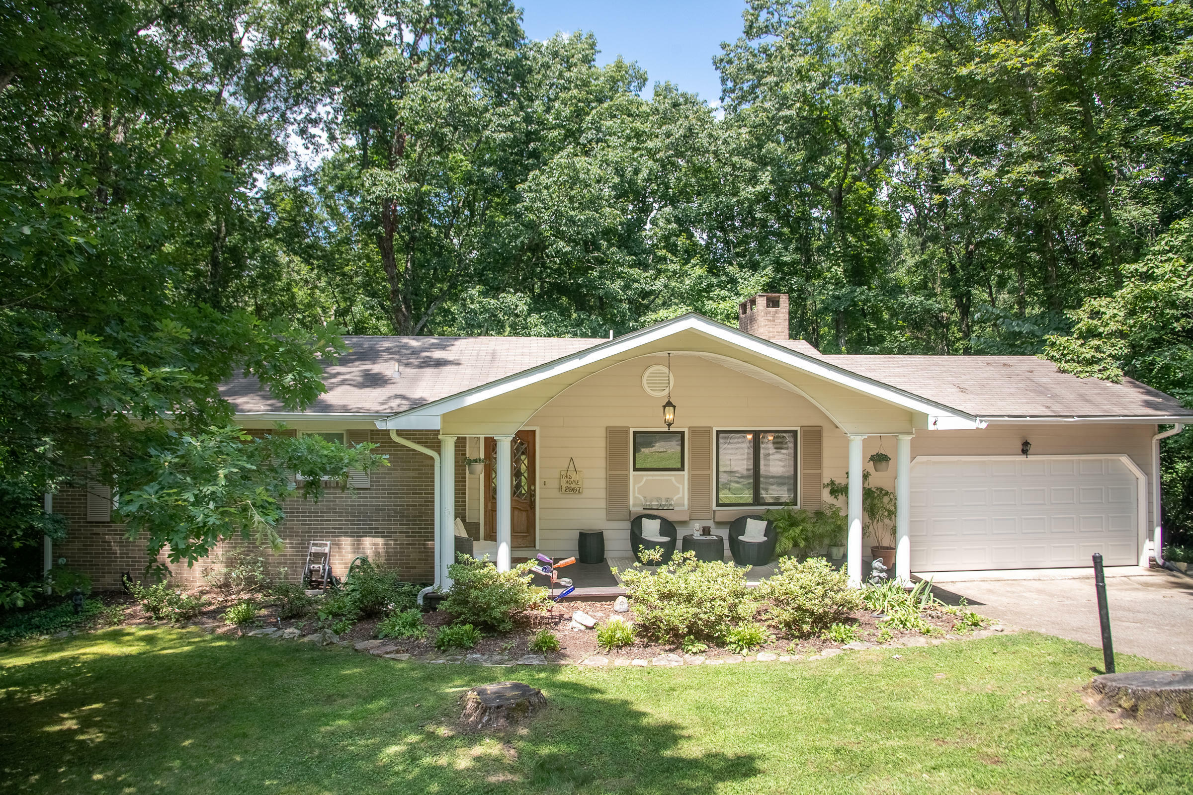 Property Photo:  415 S Palisades Drive  TN 37377 