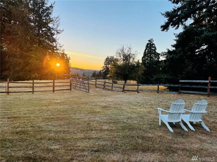 Property Photo: 12310 SW 151st St WA 98070