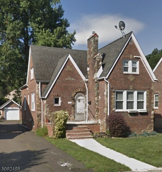 Property Photo: 1074 Maurice Ave NJ 07065
