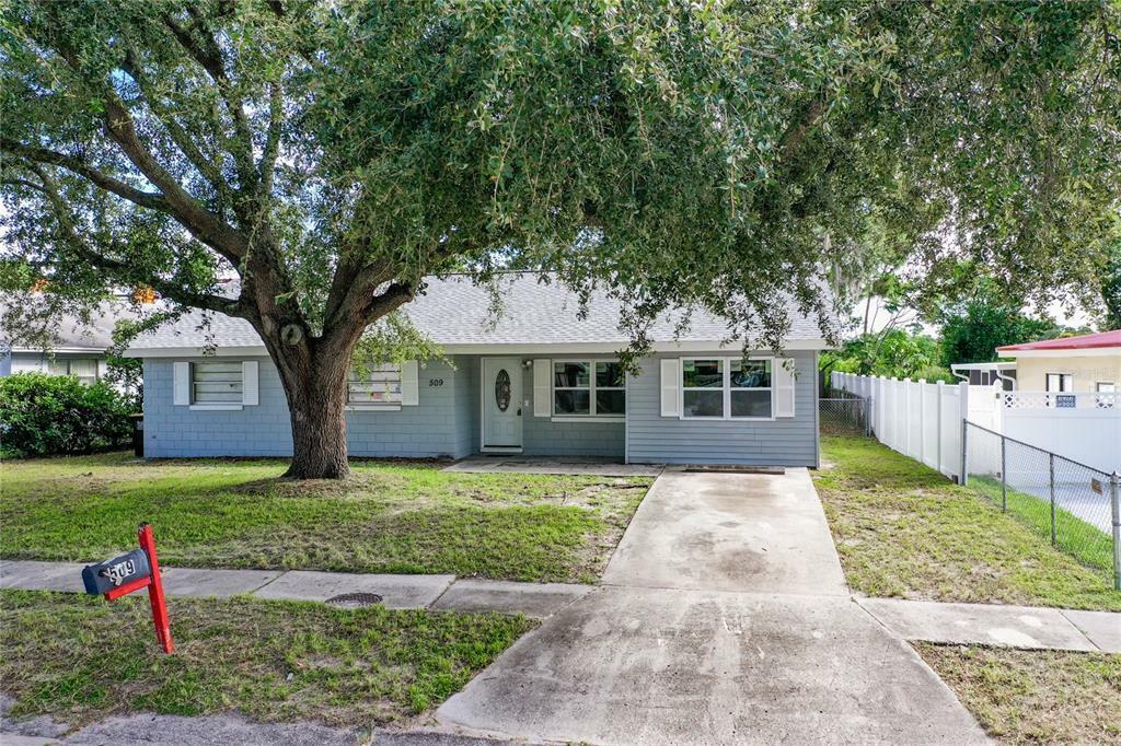 Property Photo:  509 Fern Road  FL 33880 