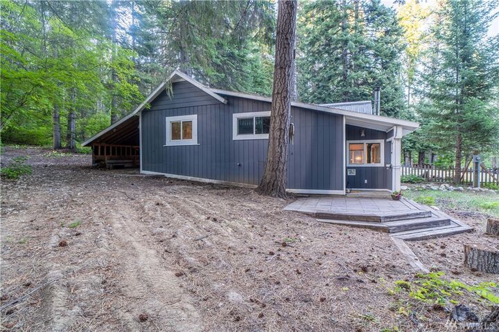 Property Photo:  14696 Fish Lake Rd  WA 98826 