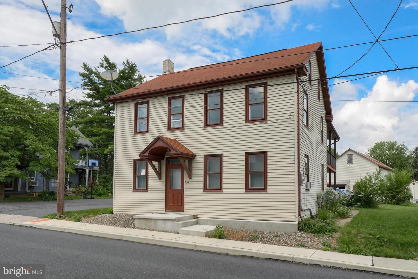 Property Photo:  6141 Lemon Street  PA 17520 