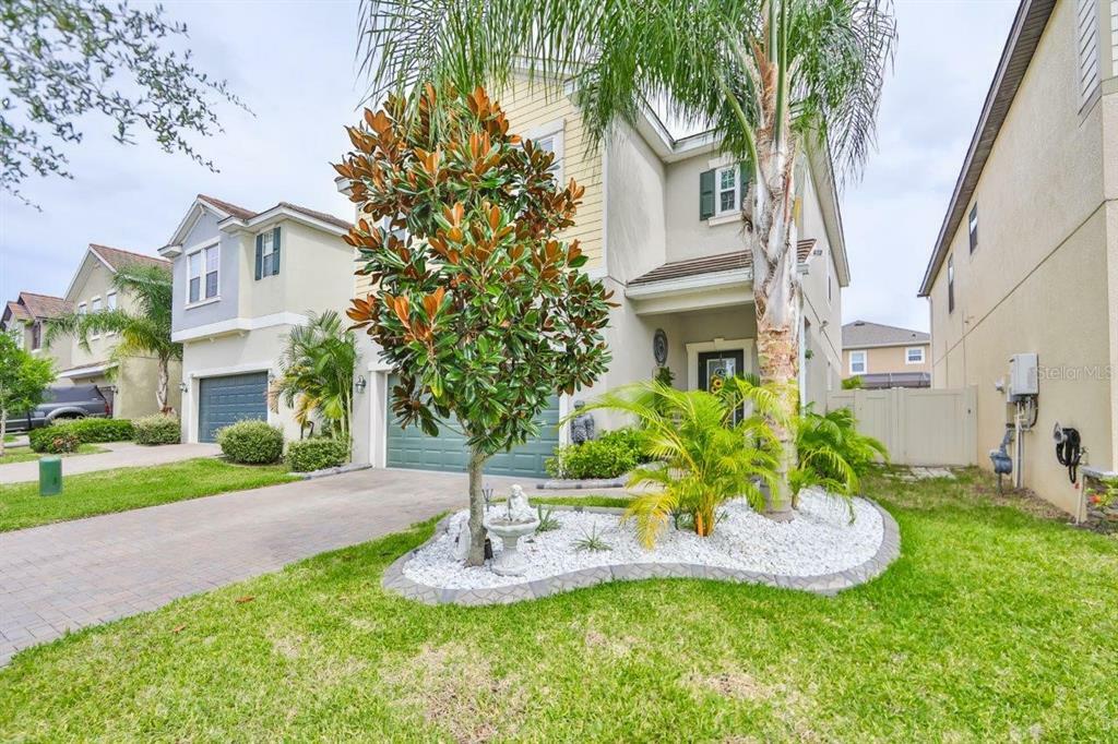 Property Photo:  1040 Oliveto Verdi Court  FL 33511 