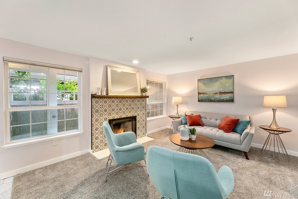 Property Photo: 14007 NE 181st St F-104 WA 98072