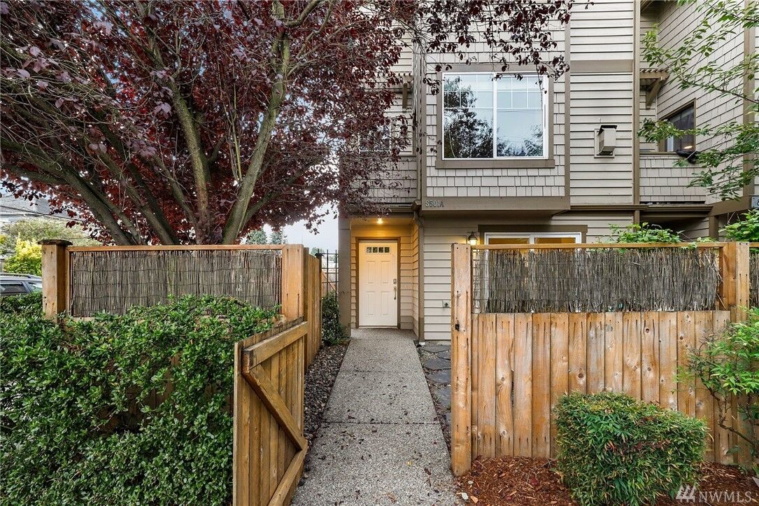 Property Photo: 8501 Midvale Ave N A WA 98103
