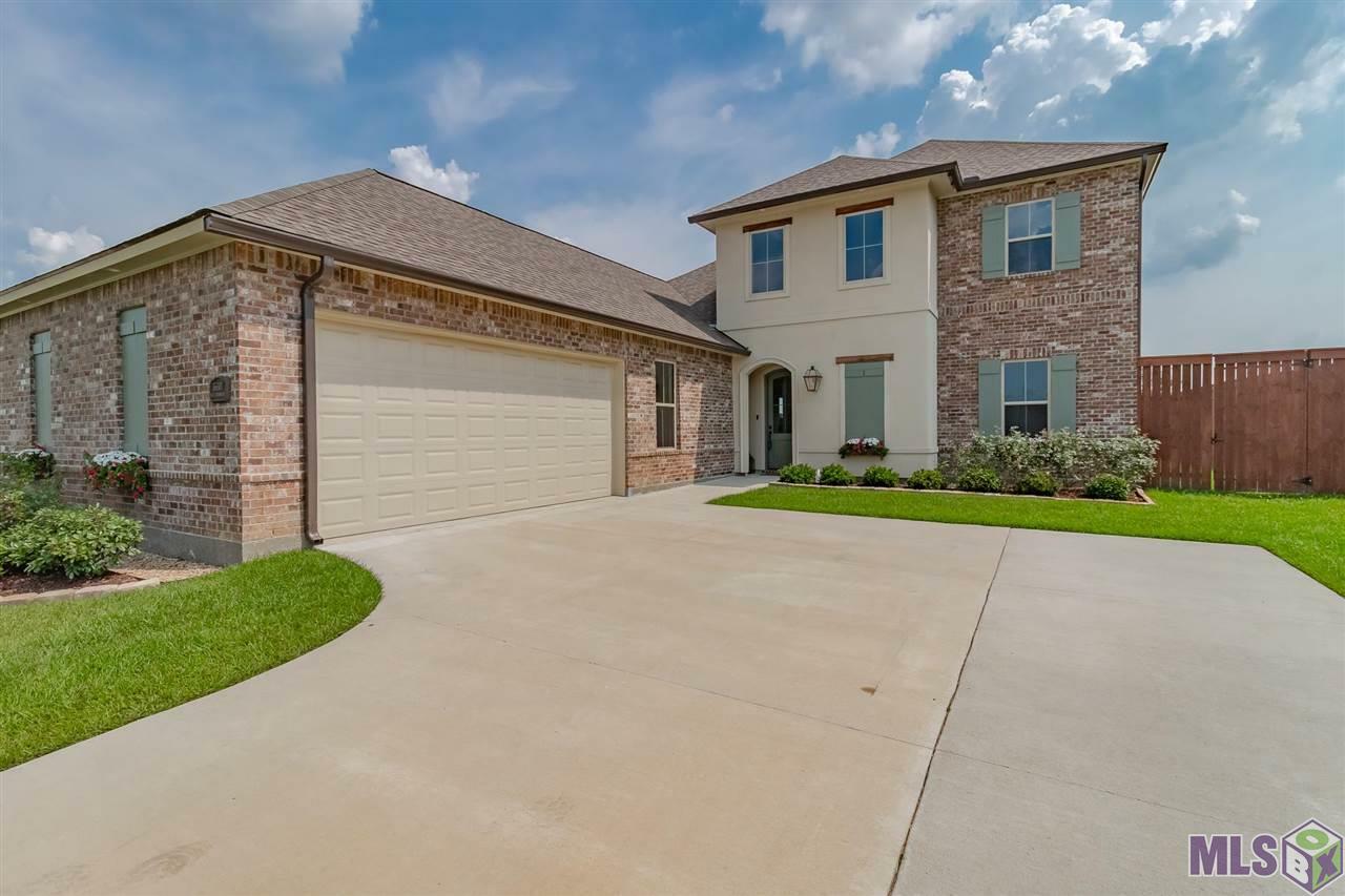 Property Photo: 36307 Belle Savanne Ave LA 70734