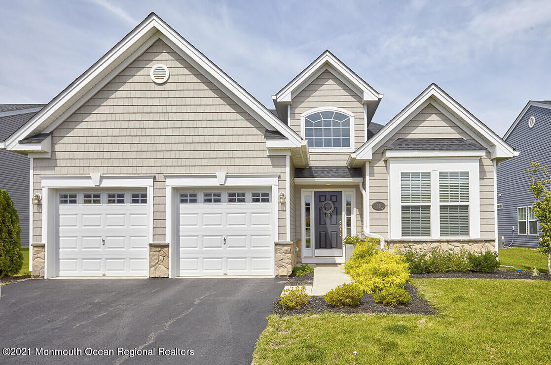 Property Photo:  12 Milky Way Drive  NJ 08005 