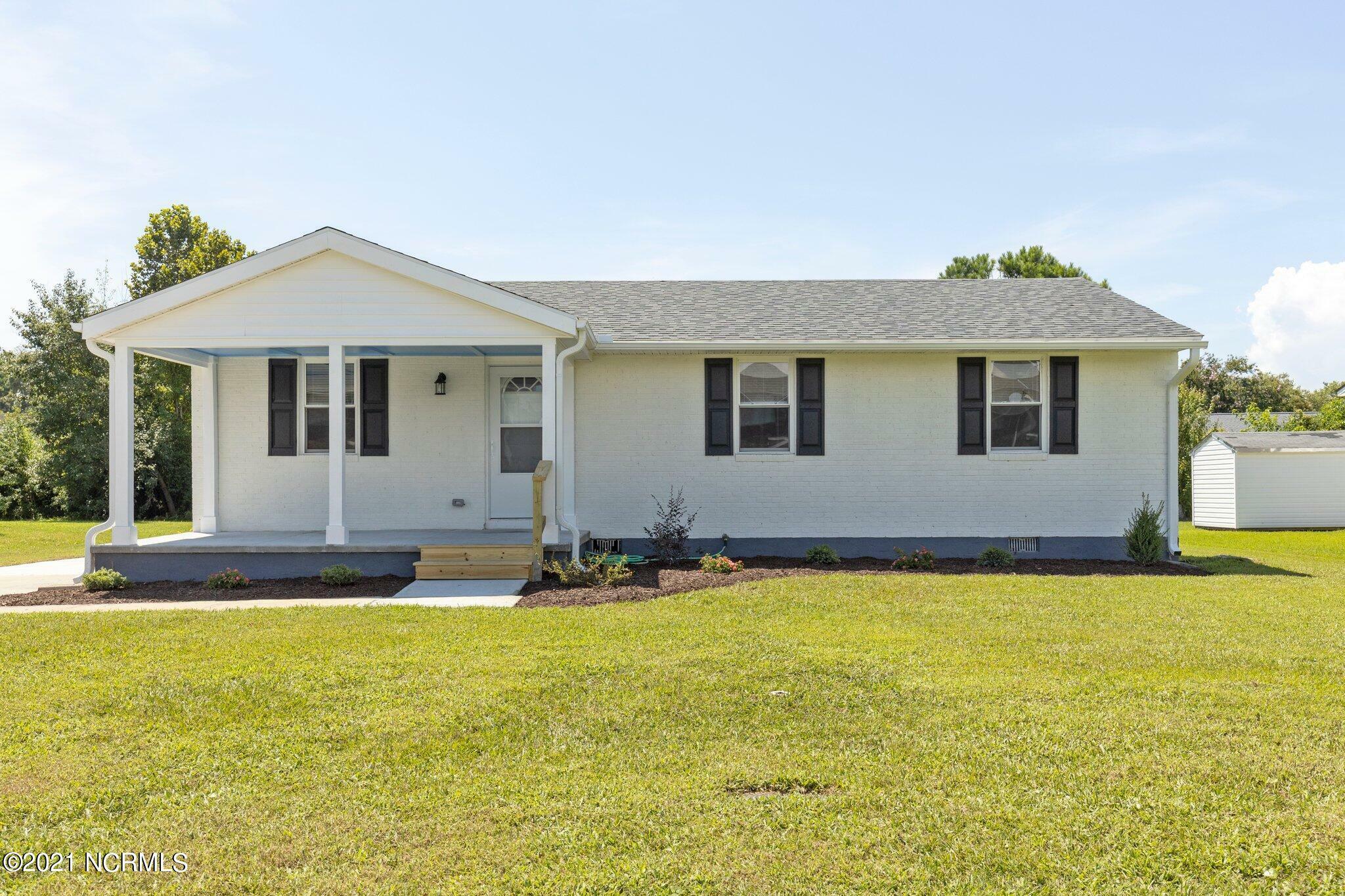 Property Photo:  1023 N Yaupon Terrace  NC 28557 