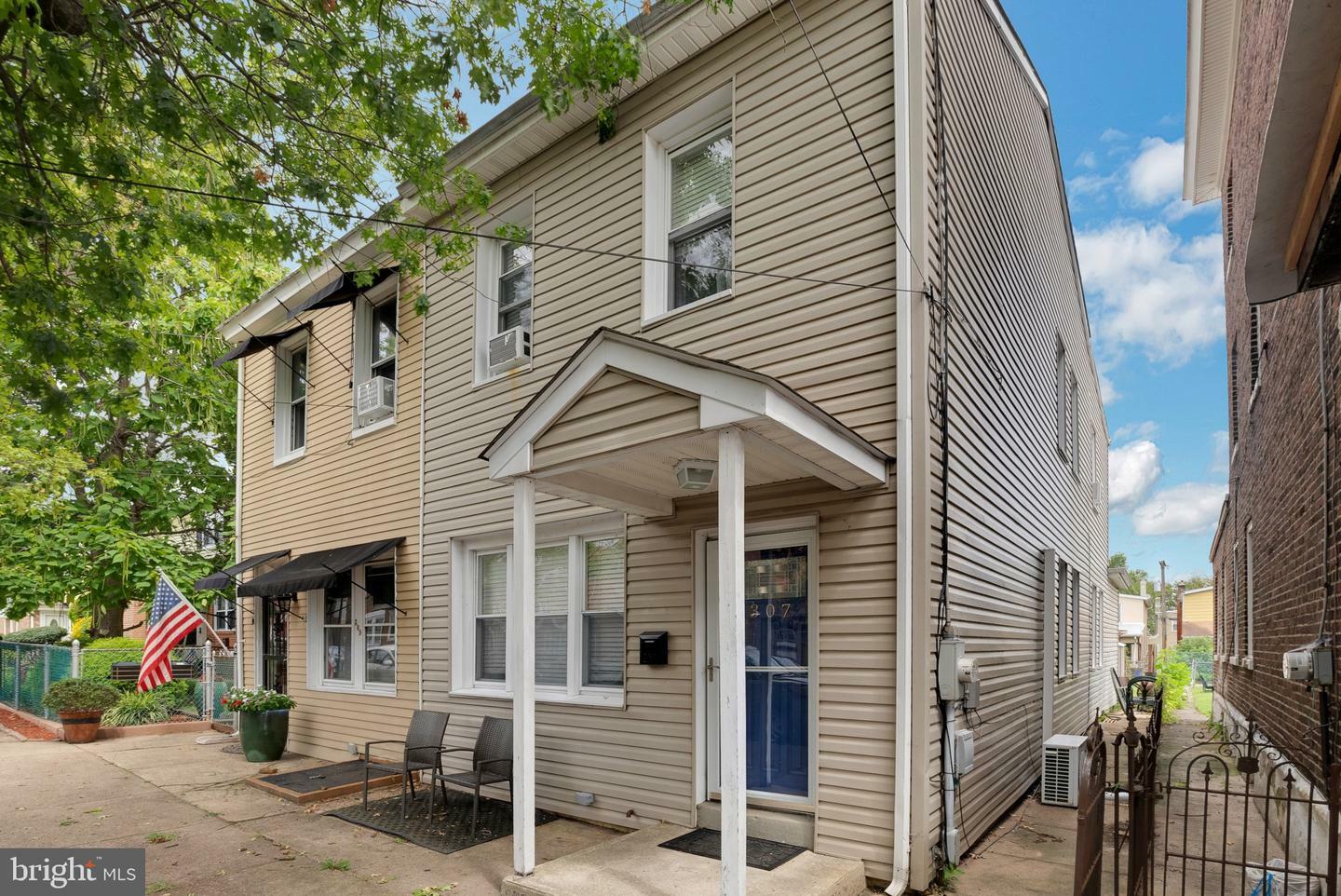 Property Photo:  307 Lincoln Avenue  PA 19007 