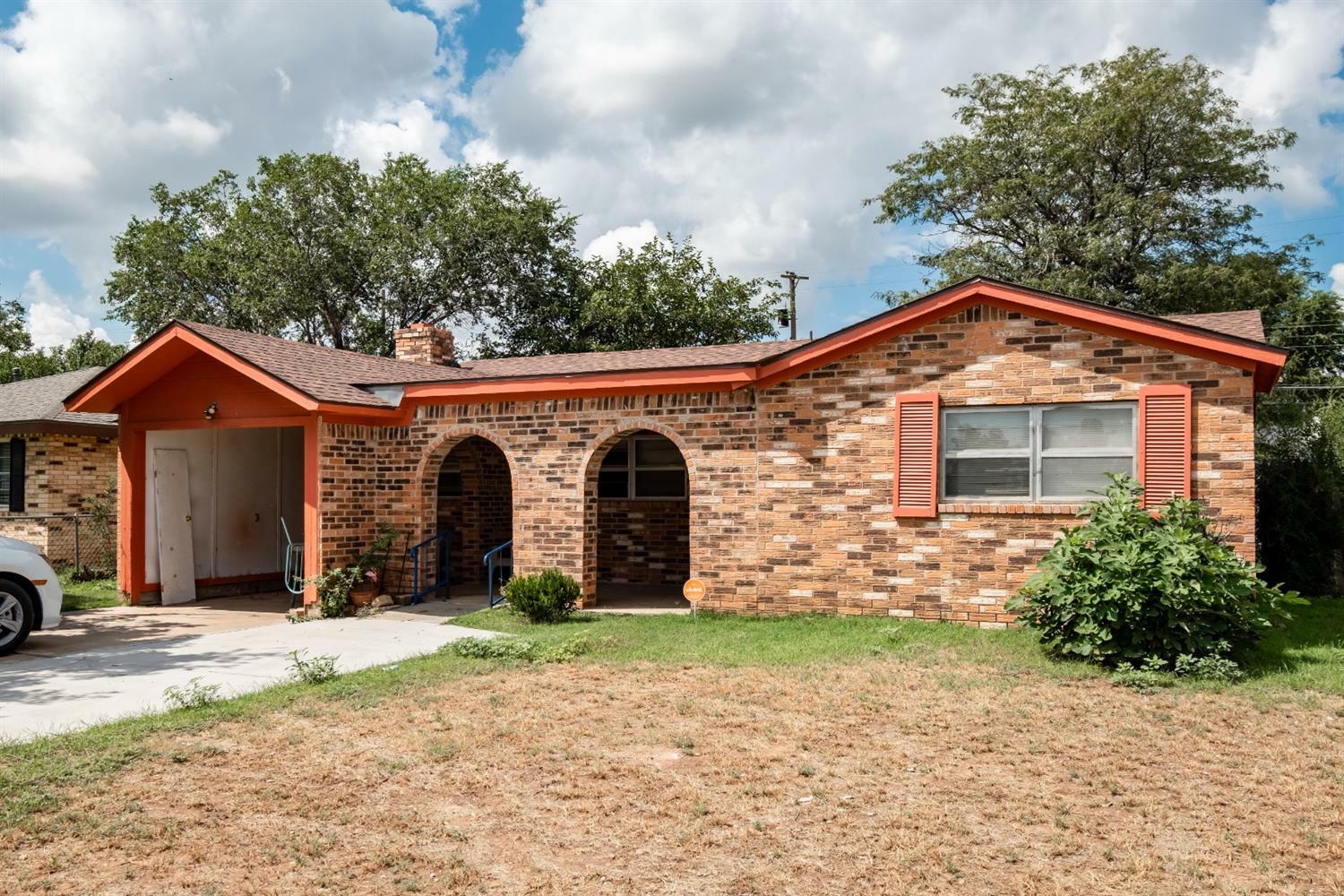 Property Photo:  3408 Erskine  TX 79415 