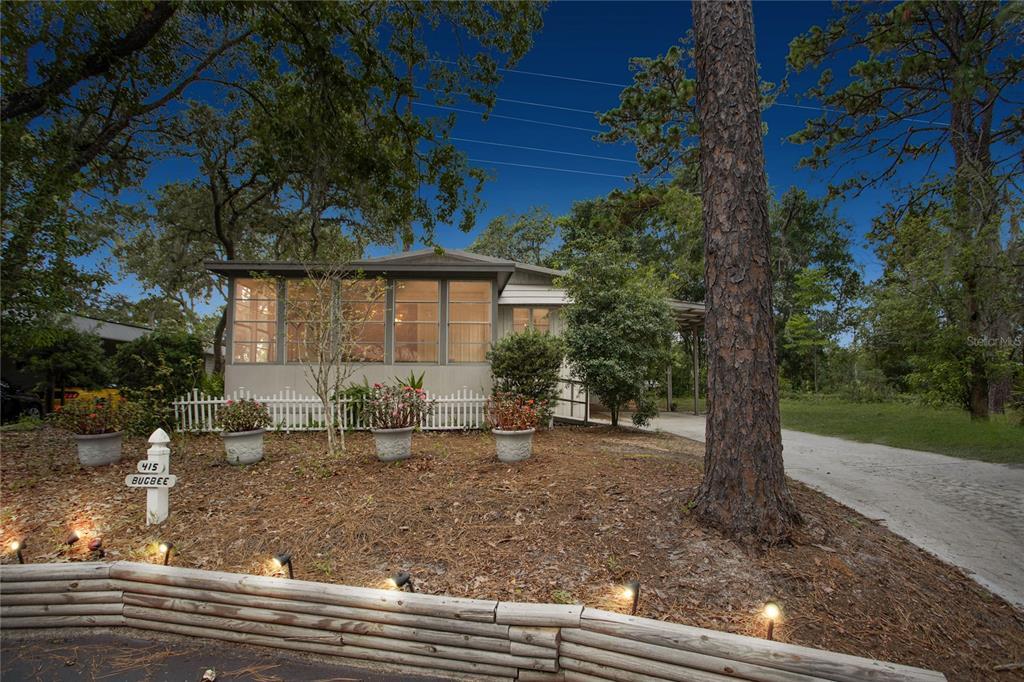 Property Photo: 415 N Plantation Boulevard FL 32746