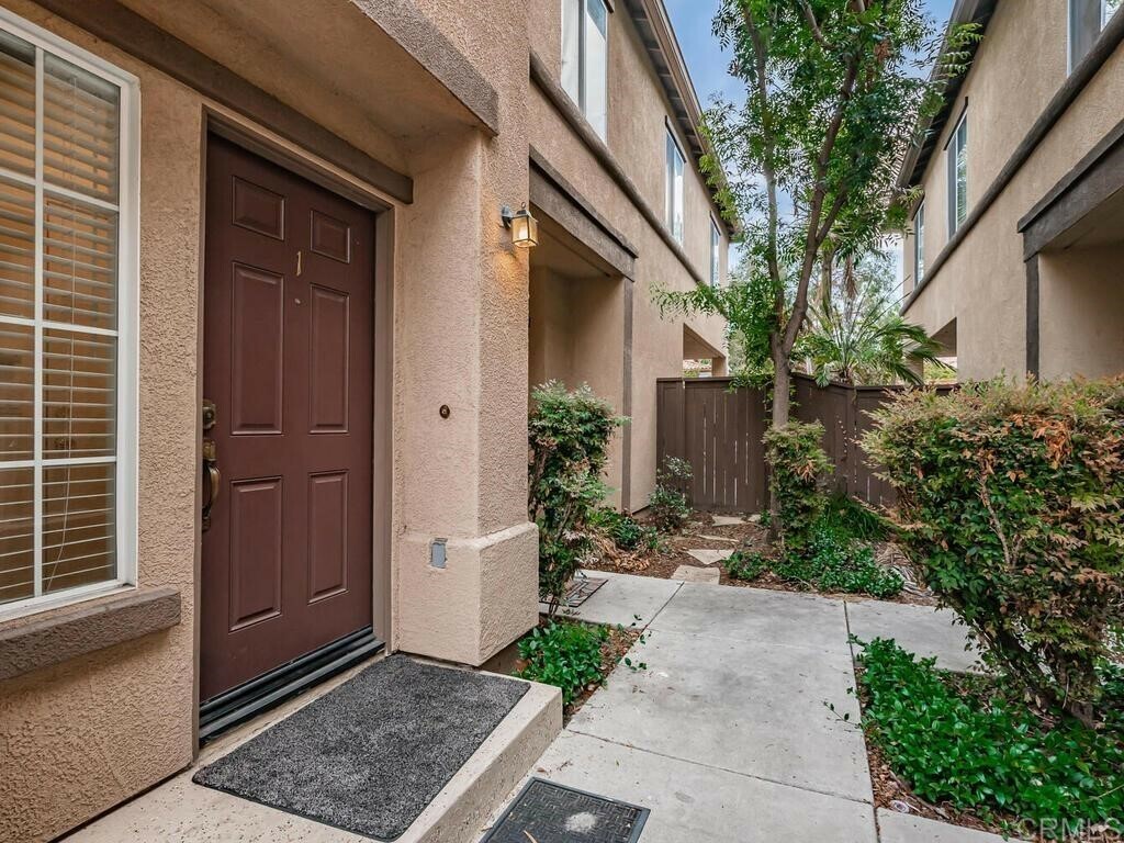 Property Photo:  4487 Brisbane Way 1  CA 92058 